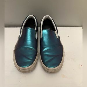 Iridescent blue and purple vans slip one
